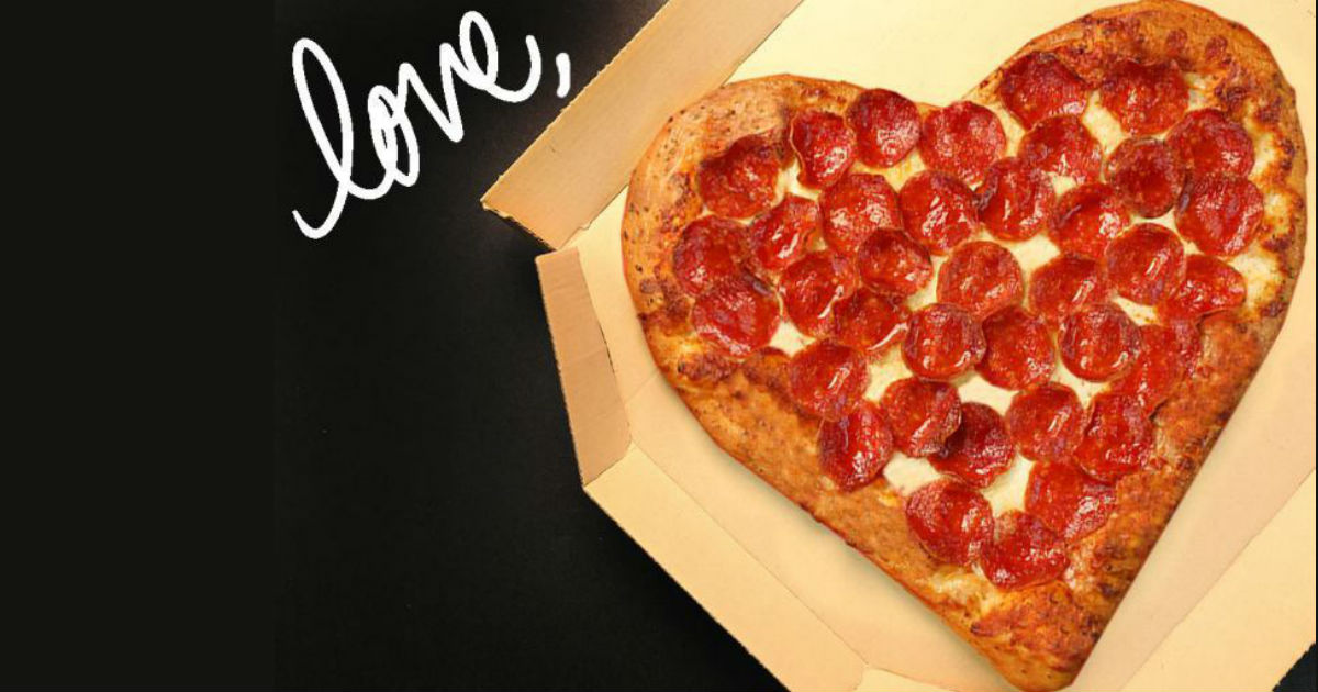 Celebrate #National PizzaDay the right way -- with FREE and CHEAP pizza!